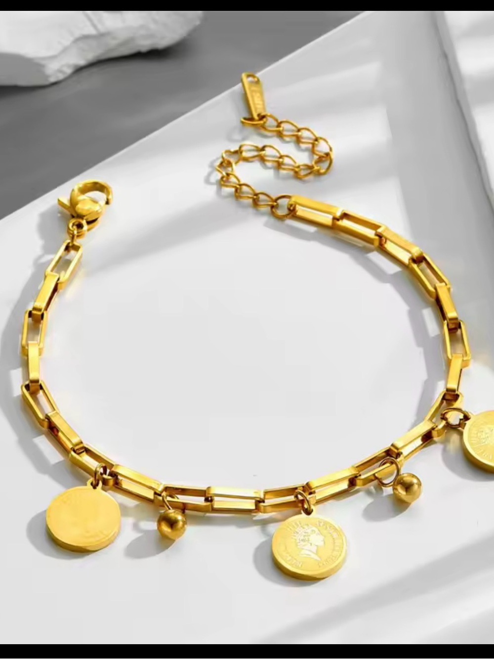 18k gold plated stainless steel bracelet - Picture 9 of 10